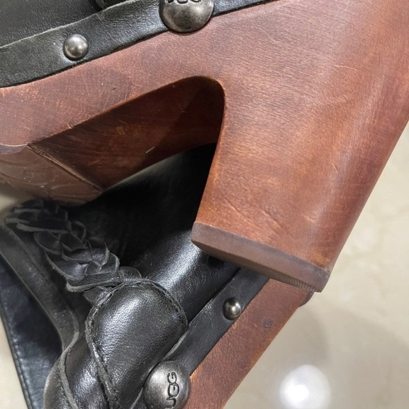 UGG clog shoes 6 - Picture 10 of 10